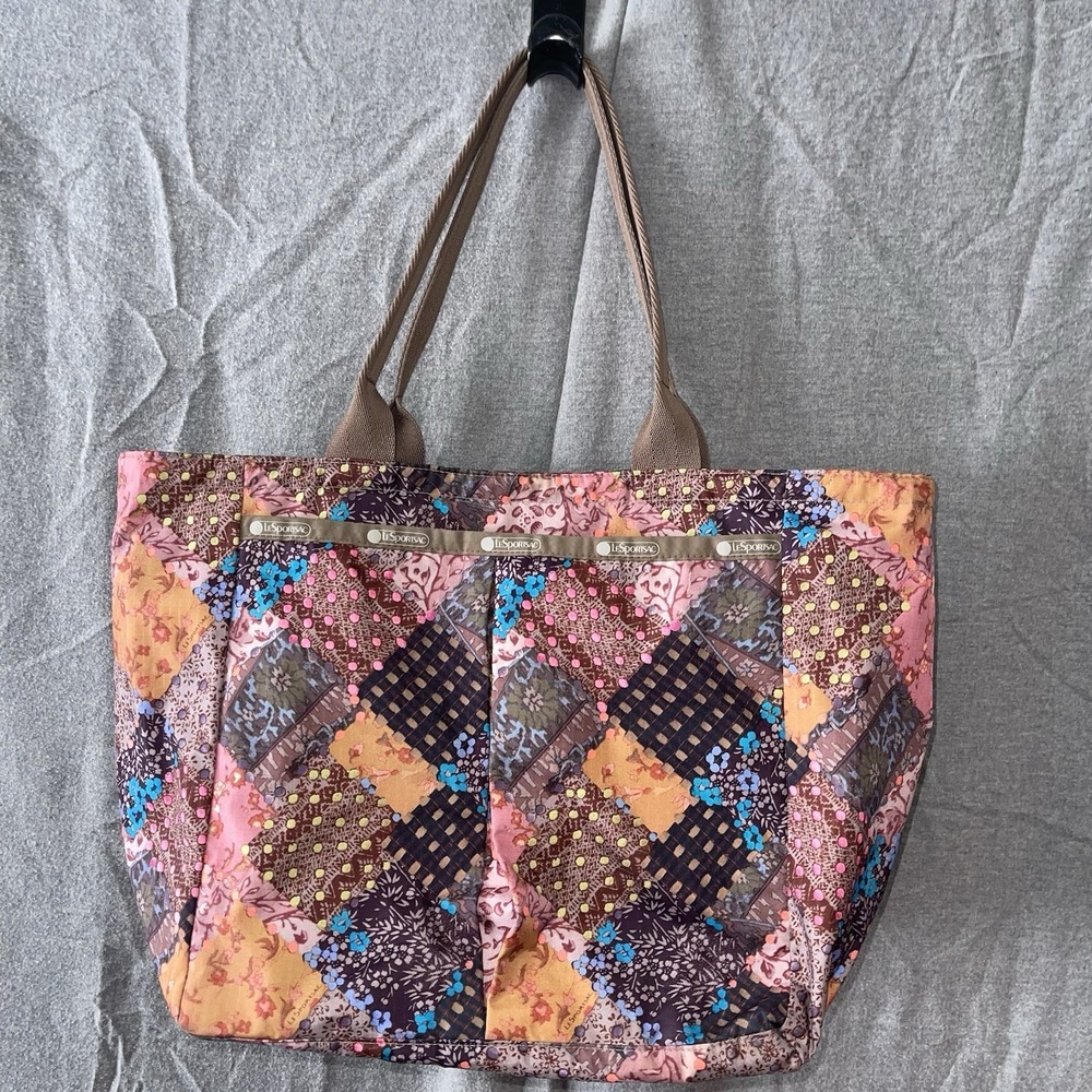 Lesportsac Brown Boho Festival Patchwork Easy Carry Tote Outside Pockets Zipper